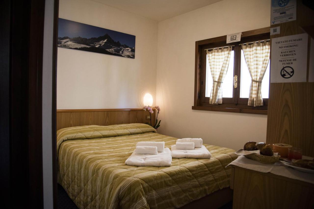 Hotel Marguareis Limone Piemonte Bagian luar foto