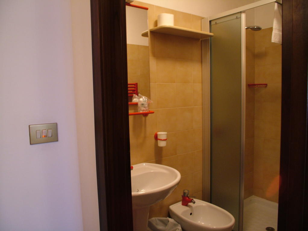 Hotel Marguareis Limone Piemonte Ruang foto