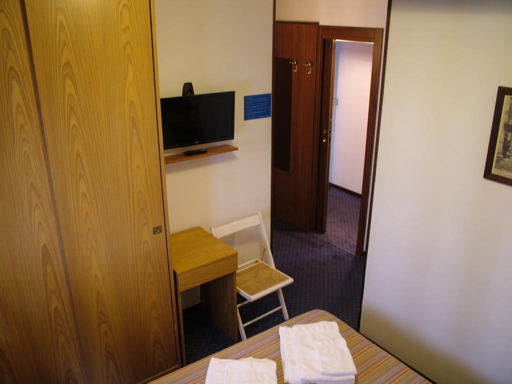Hotel Marguareis Limone Piemonte Ruang foto