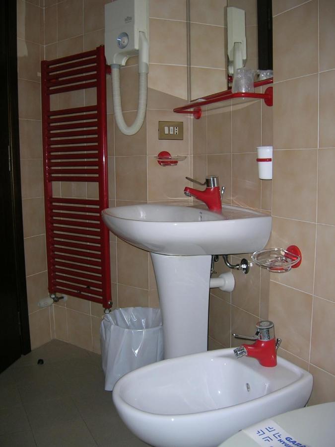 Hotel Marguareis Limone Piemonte Ruang foto